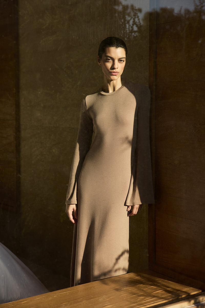 Bell Sleeve Midi Dress in Tencel Knit – Anemos